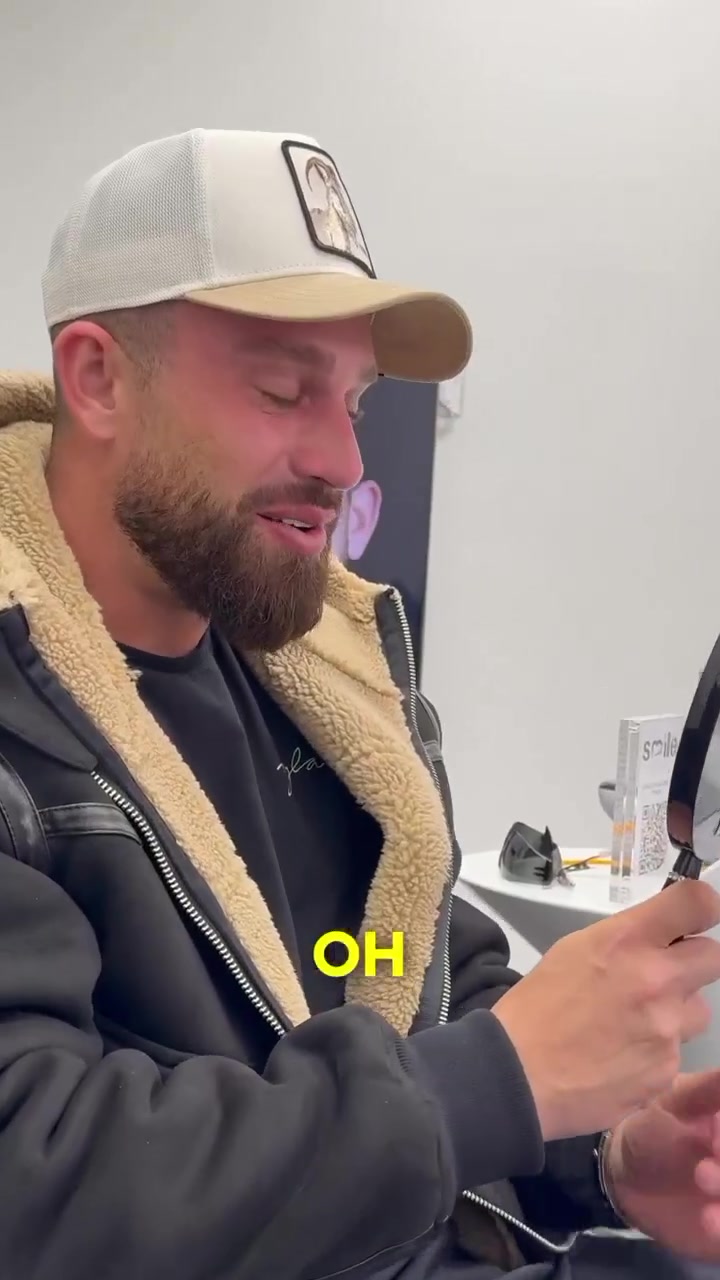 Smile Makeover Cosmetic Dentist ad